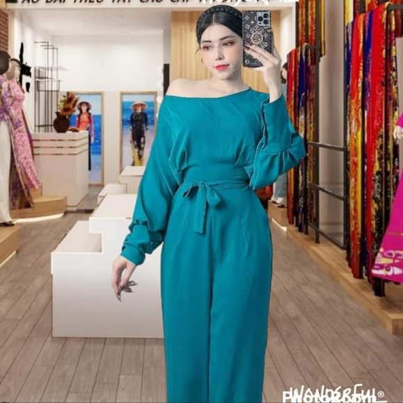 Jumpsuits - Picture 7 of 8